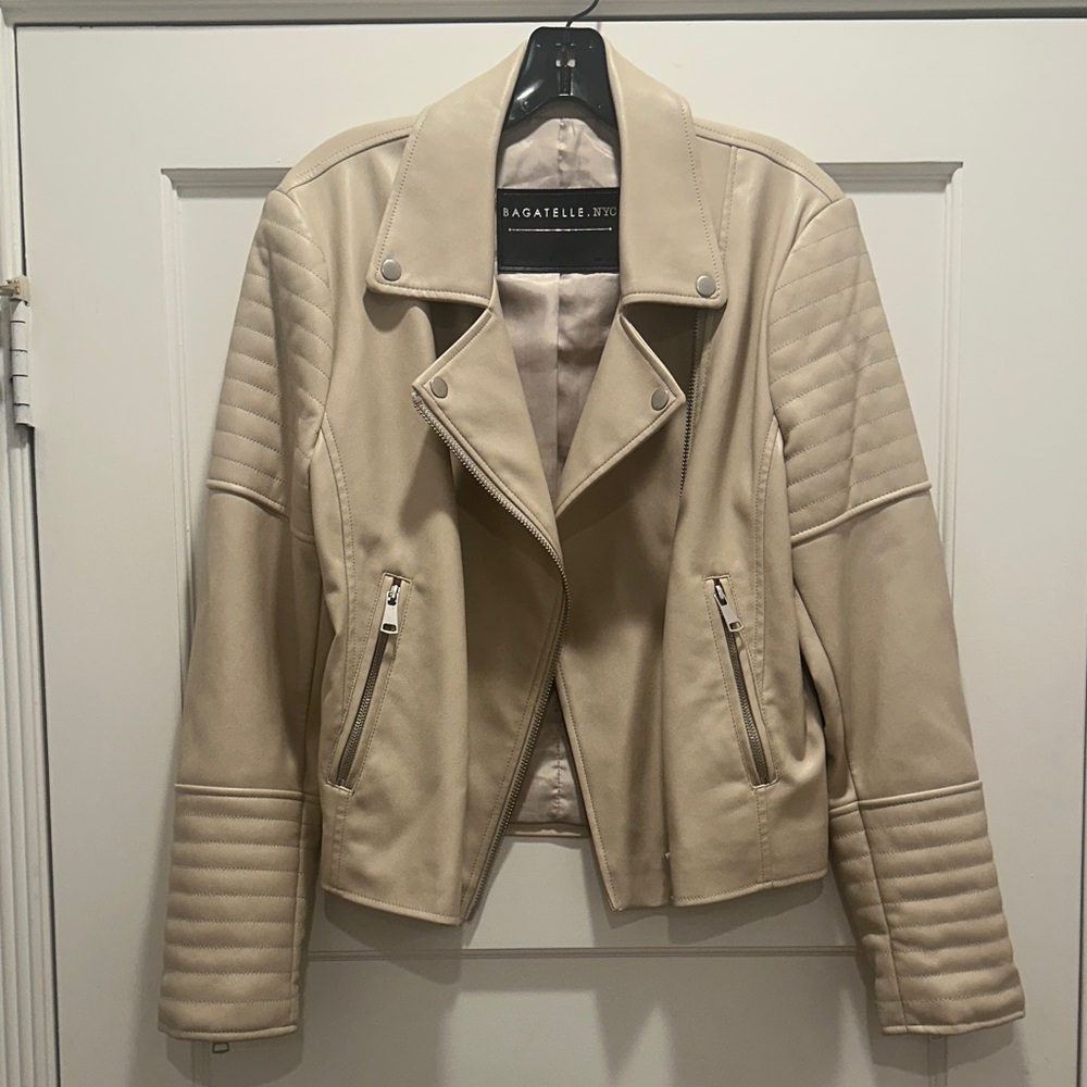 Bagatelle NYC Women's Cream Faux Leather Jacket